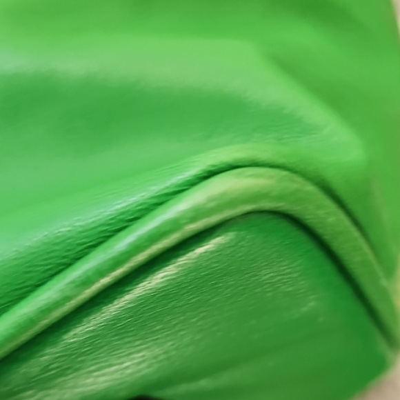 Dooney & Bourke Leather Tote White Green Tan Colorblock Shoulder Bag - Picture 4 of 15